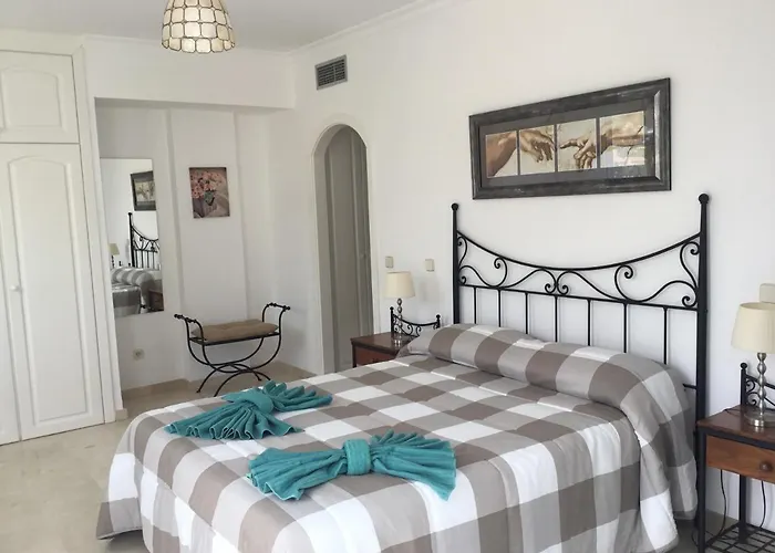 Side Apartment