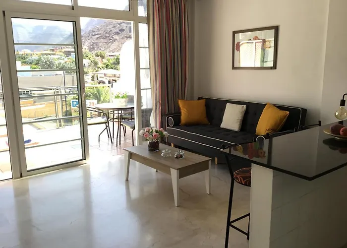 Side Puerto de Mogán