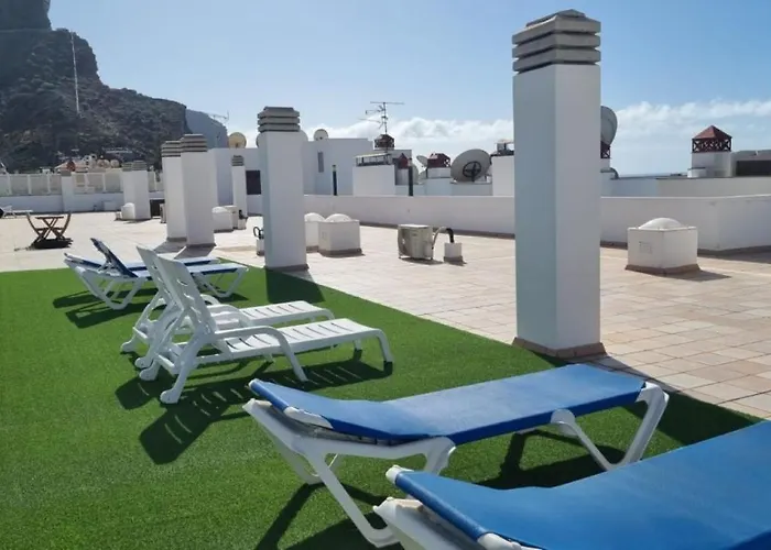 Side Puerto De Mogan